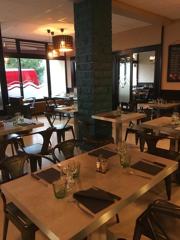 Hotel Du Centre - Restaurant Le P'Tit Gourmet Tonnerre Esterno foto