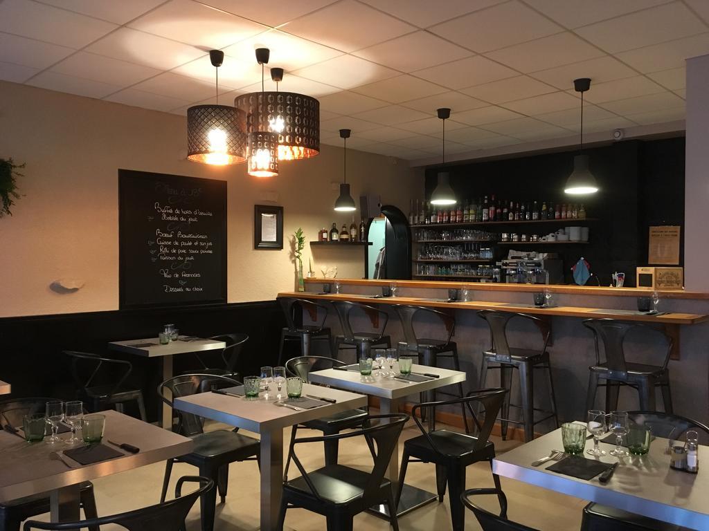 Hotel Du Centre - Restaurant Le P'Tit Gourmet Tonnerre Esterno foto